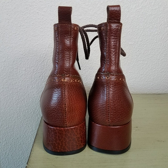 Naguisa Elur Ankle Boots - Picture 9 of 11